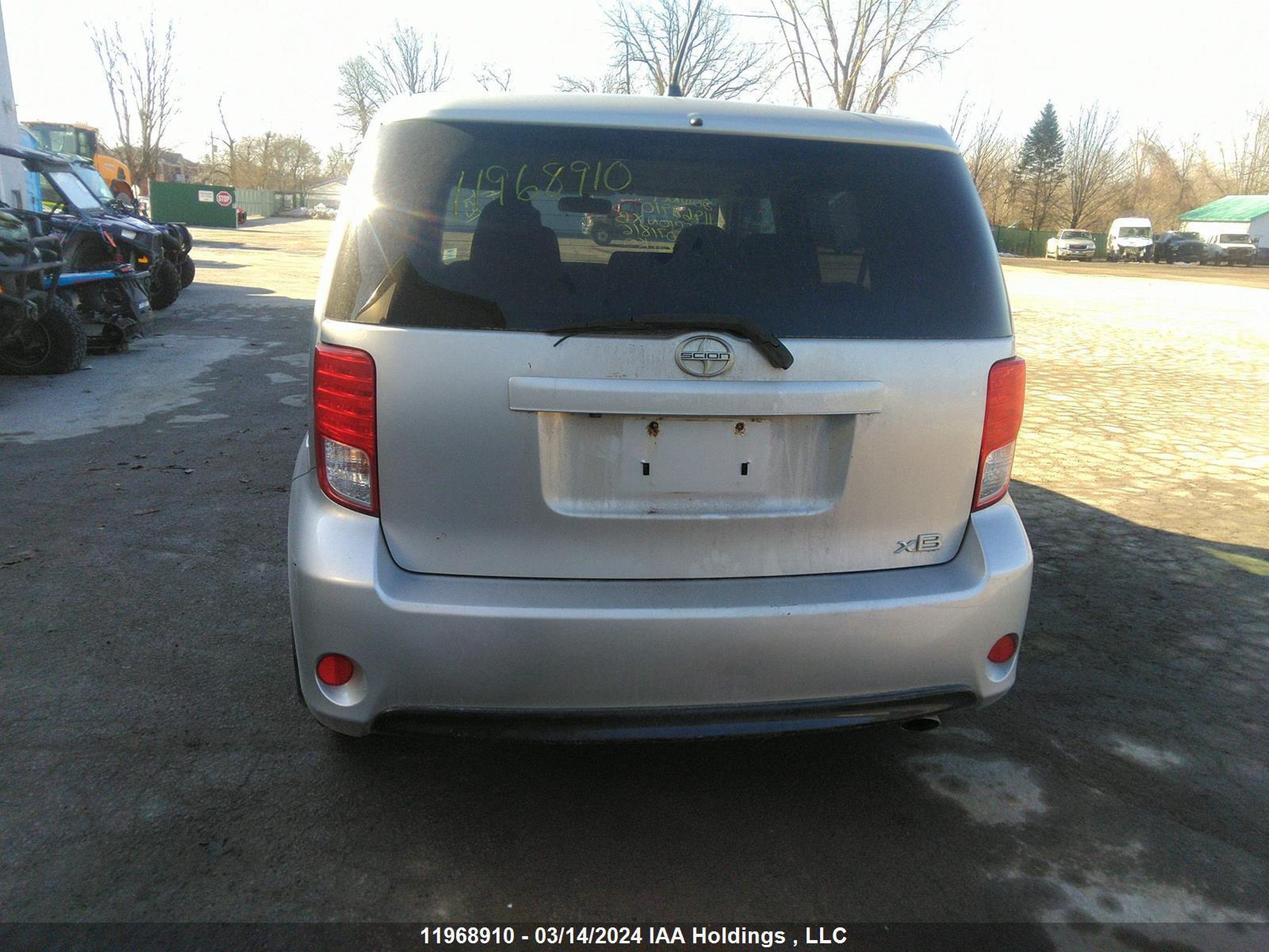 Photo 15 VIN: JTLZE4FE1FJ071816 - SCION XB 