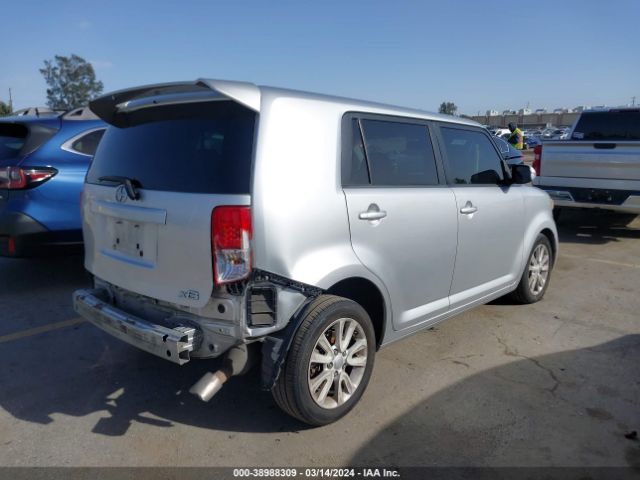 Photo 3 VIN: JTLZE4FE2A1107957 - SCION XB 