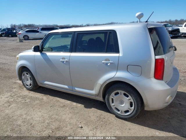 Photo 2 VIN: JTLZE4FE2A1115797 - SCION XB 