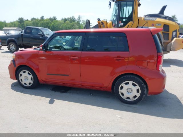 Photo 2 VIN: JTLZE4FE2CJ003889 - SCION XB 