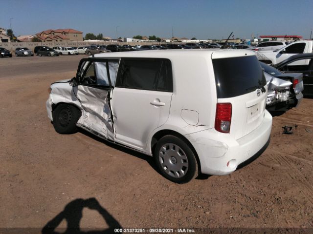 Photo 2 VIN: JTLZE4FE2FJ082288 - SCION XB 