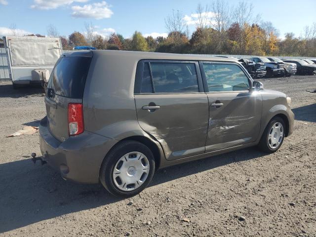 Photo 2 VIN: JTLZE4FE3B1126017 - TOYOTA SCION XB 