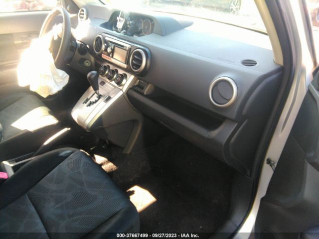 Photo 4 VIN: JTLZE4FE3B1128740 - SCION XB 