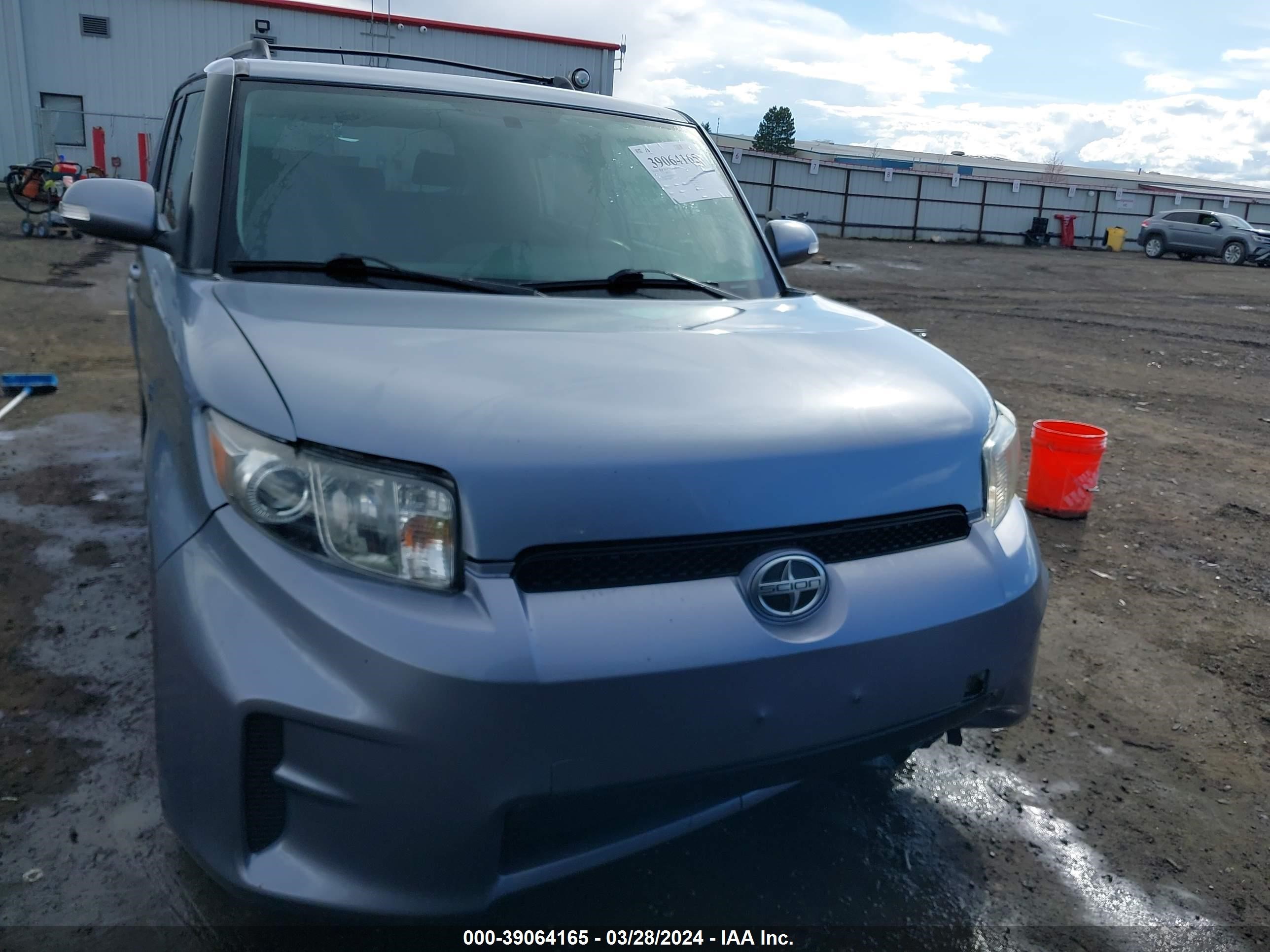 Photo 11 VIN: JTLZE4FE3C1143627 - SCION XB 