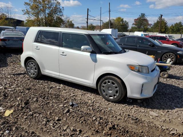 Photo 3 VIN: JTLZE4FE3EJ058578 - TOYOTA SCION XB 