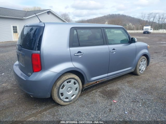 Photo 3 VIN: JTLZE4FE4A1099117 - SCION XB 