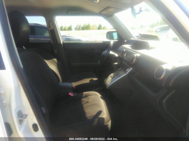 Photo 4 VIN: JTLZE4FE4A1115493 - SCION XB 