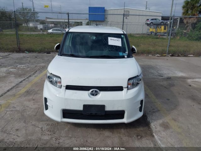 Photo 5 VIN: JTLZE4FE4CJ003957 - SCION XB 