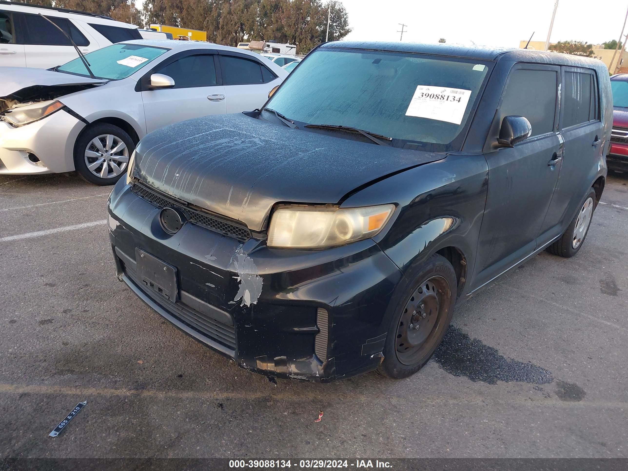 Photo 1 VIN: JTLZE4FE4CJ021911 - SCION XB 