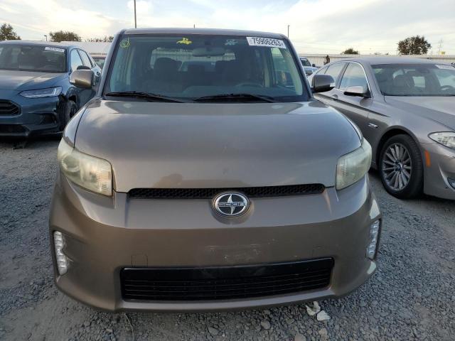 Photo 4 VIN: JTLZE4FE4DJ031856 - TOYOTA SCION 