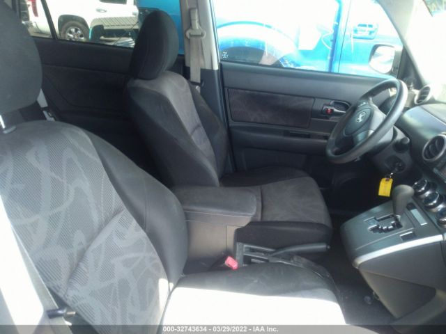 Photo 4 VIN: JTLZE4FE4DJ041688 - SCION XB 