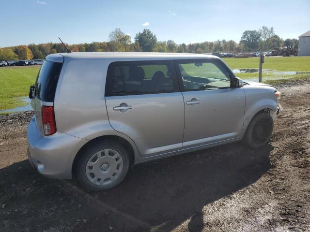 Photo 2 VIN: JTLZE4FE4FJ067971 - TOYOTA SCION XB 