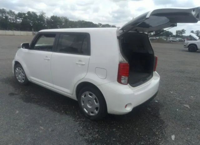 Photo 2 VIN: JTLZE4FE4FJ071020 - SCION XB 