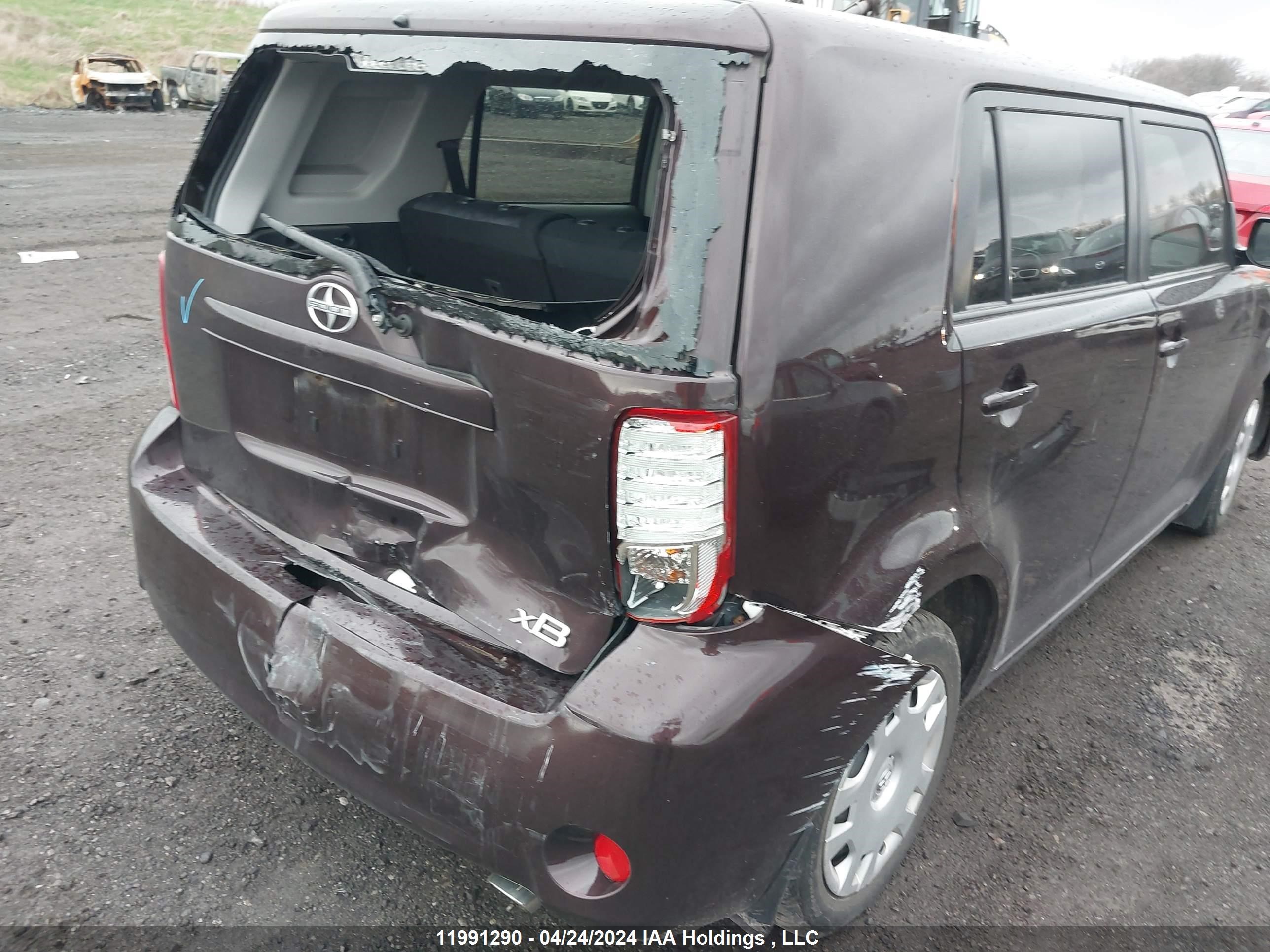 Photo 5 VIN: JTLZE4FE5B1130943 - SCION XB 