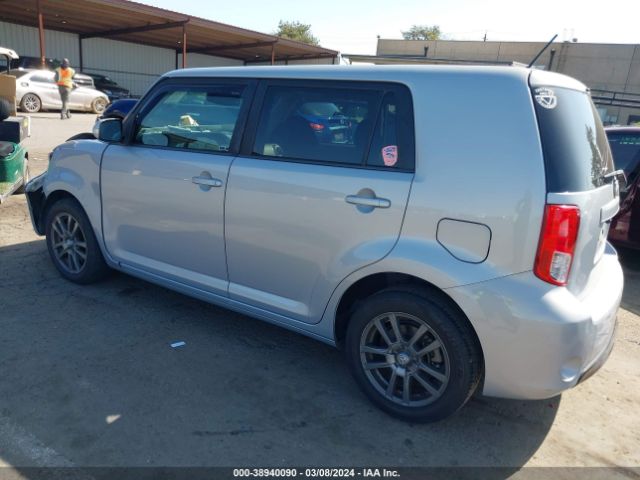 Photo 2 VIN: JTLZE4FE5DJ043322 - SCION XB 