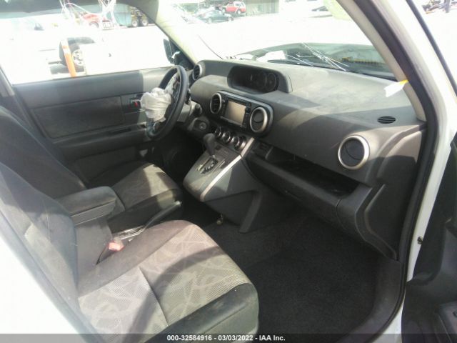 Photo 4 VIN: JTLZE4FE5FJ080017 - SCION XB 