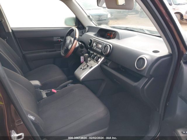 Photo 4 VIN: JTLZE4FE6A1116628 - SCION XB 