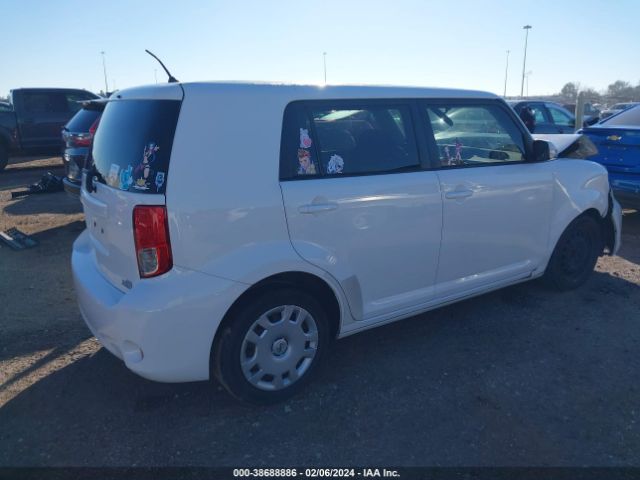 Photo 3 VIN: JTLZE4FE6B1131342 - SCION XB 