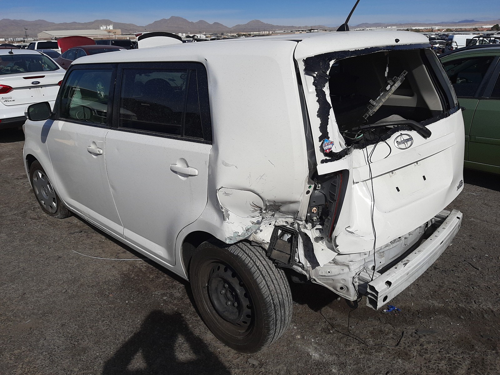 Photo 2 VIN: JTLZE4FE7CJ027167 - TOYOTA SCION XB 