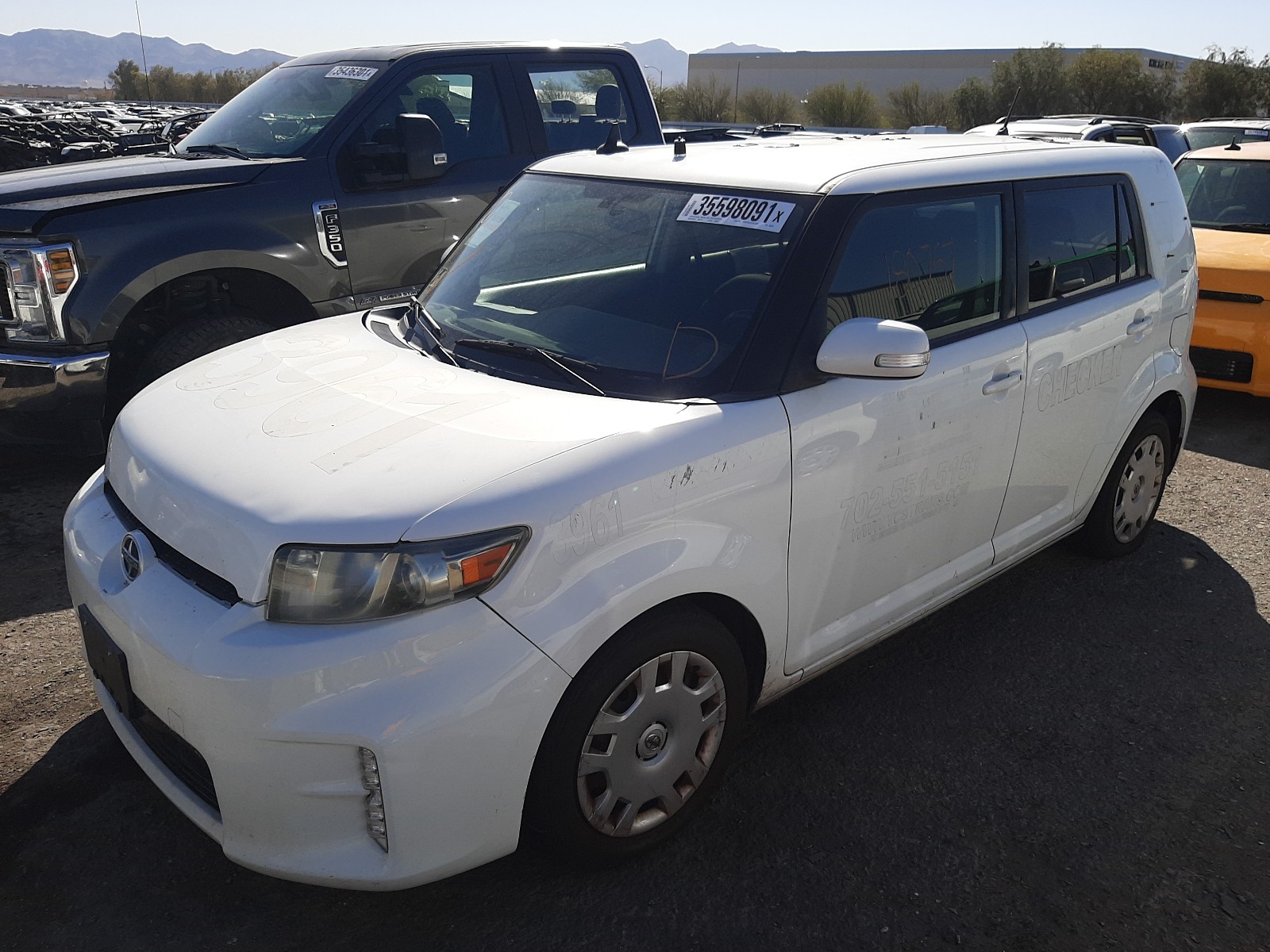 Photo 1 VIN: JTLZE4FE7DJ046965 - TOYOTA SCION XB 