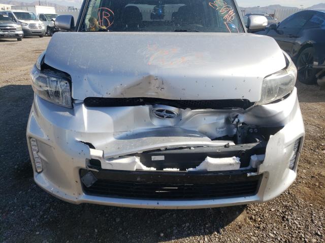 Photo 8 VIN: JTLZE4FE7FJ067527 - TOYOTA SCION XB 