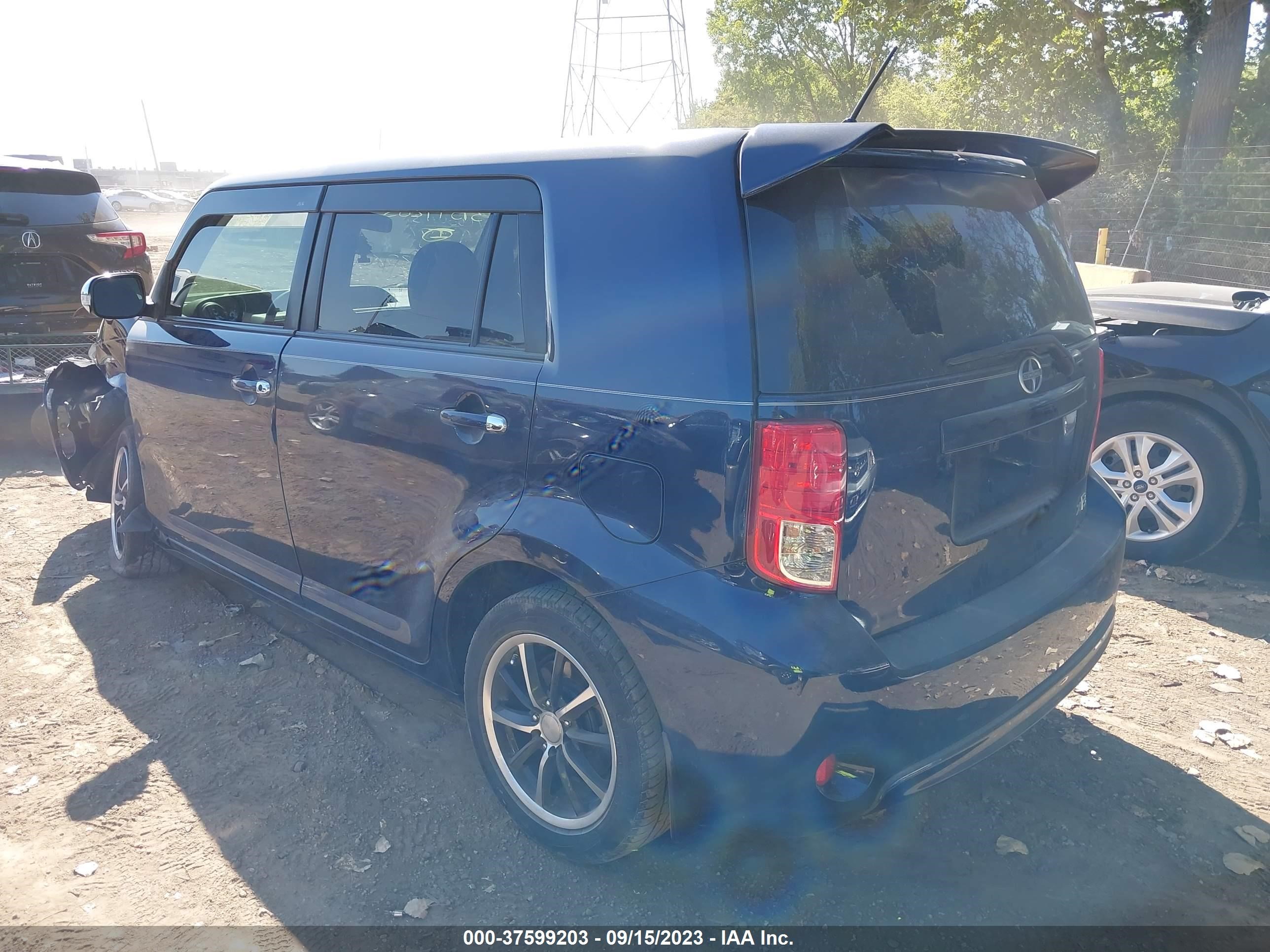 Photo 2 VIN: JTLZE4FE8DJ034291 - SCION XB 