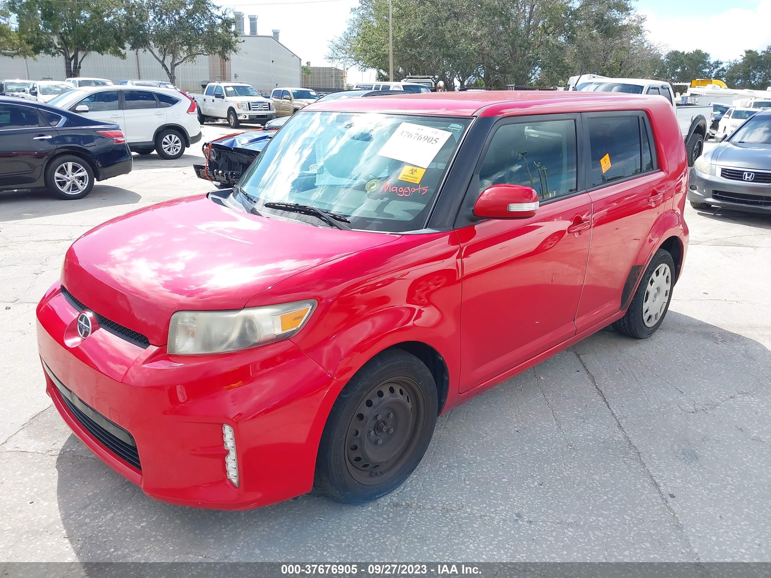 Photo 1 VIN: JTLZE4FE8FJ077189 - SCION XB 