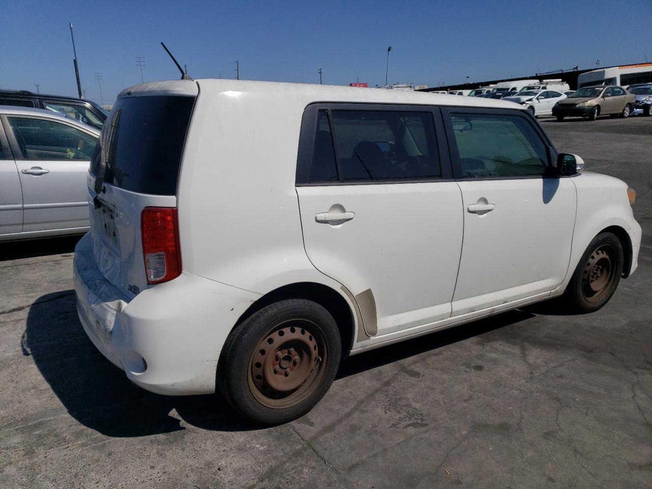 Photo 2 VIN: JTLZE4FE9B1130427 - SCION XB 