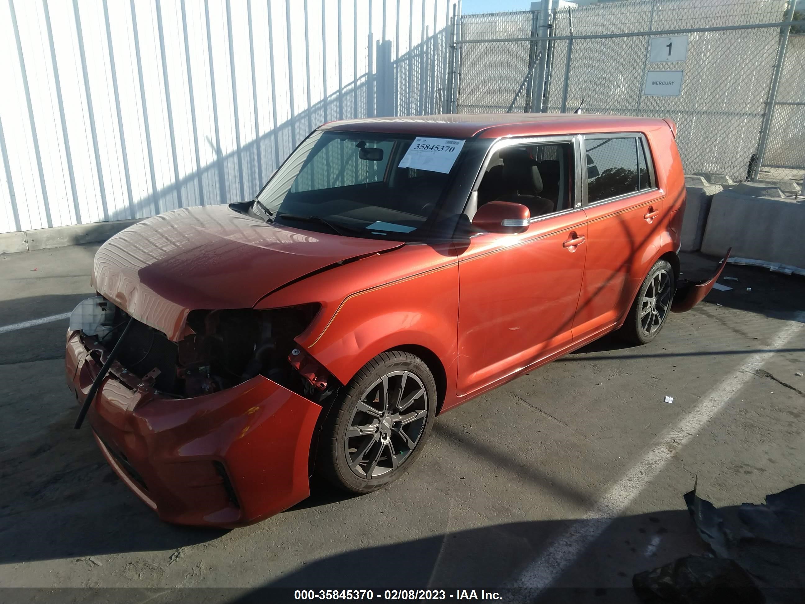 Photo 1 VIN: JTLZE4FE9CJ008829 - SCION XB 