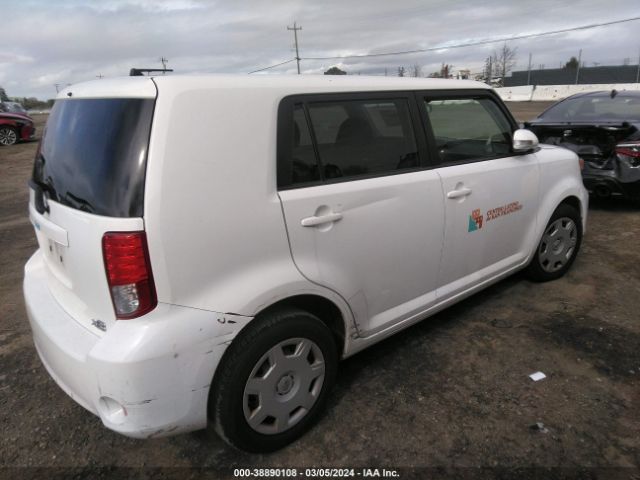 Photo 3 VIN: JTLZE4FE9EJ054051 - SCION XB 