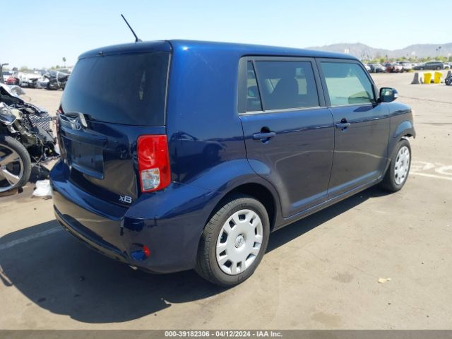 Photo 3 VIN: JTLZE4FE9FJ070865 - SCION XB 