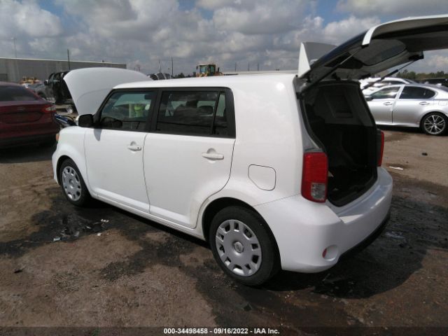 Photo 2 VIN: JTLZE4FE9FJ070915 - SCION XB 