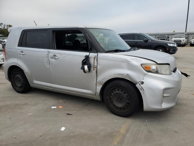 Photo 3 VIN: JTLZE4FE9FJ071465 - TOYOTA SCION 