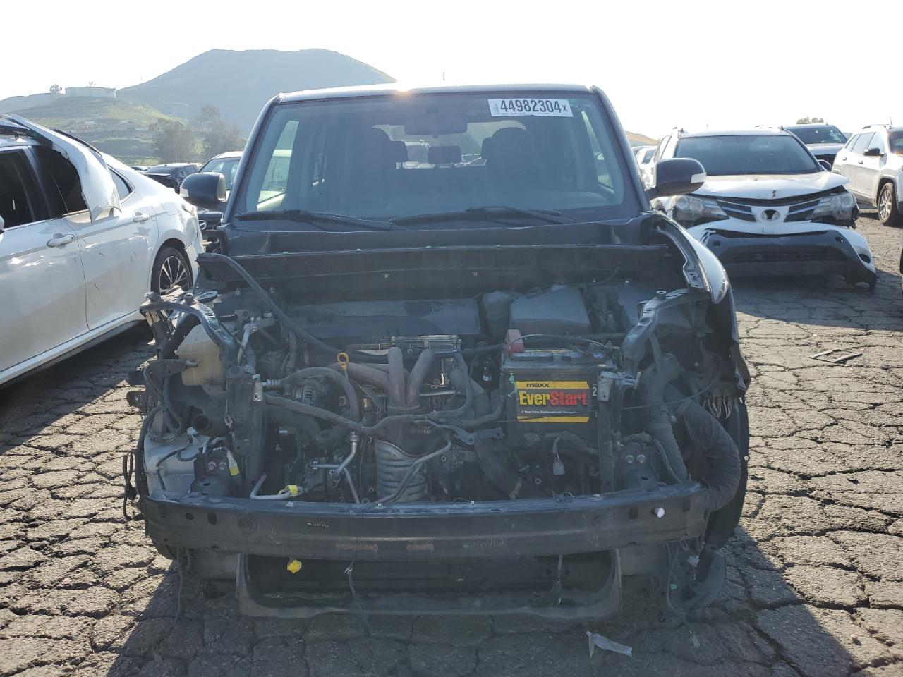 Photo 4 VIN: JTLZE4FE9FJ079260 - TOYOTA NULL 