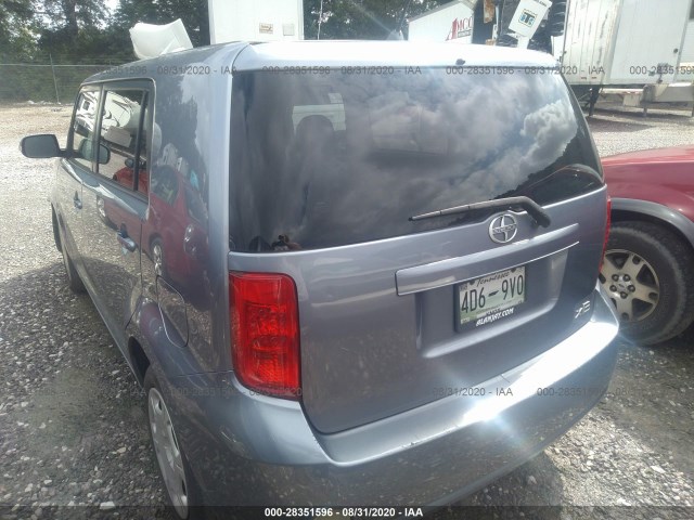 Photo 2 VIN: JTLZE4FEXA1114672 - TOYOTA SCION 