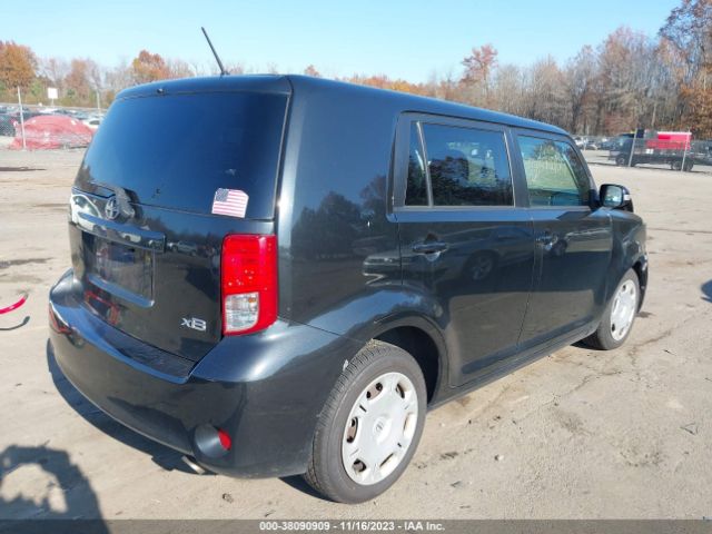 Photo 3 VIN: JTLZE4FEXB1129402 - SCION XB 