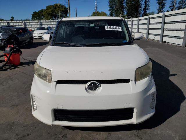 Photo 4 VIN: JTLZE4FEXDJ036012 - TOYOTA SCION XB 