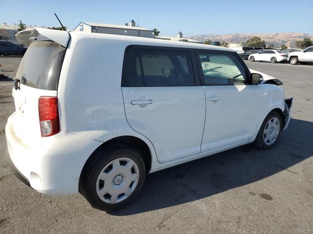 Photo 2 VIN: JTLZE4FEXDJ040948 - TOYOTA SCION XB 