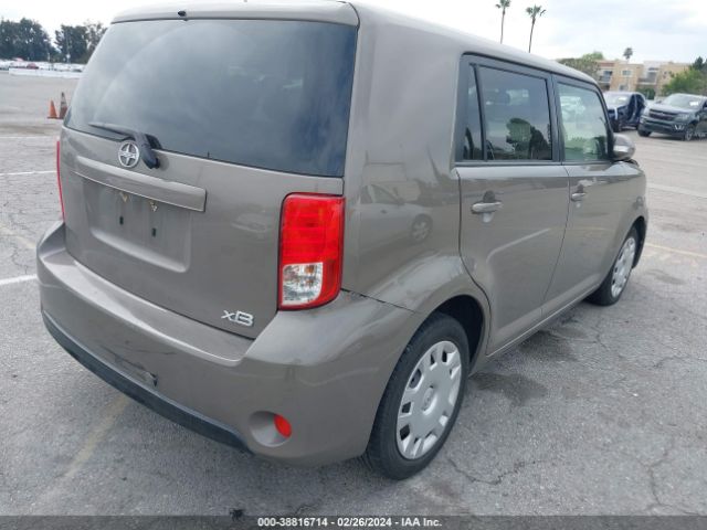 Photo 3 VIN: JTLZE4FEXEJ060702 - SCION XB 