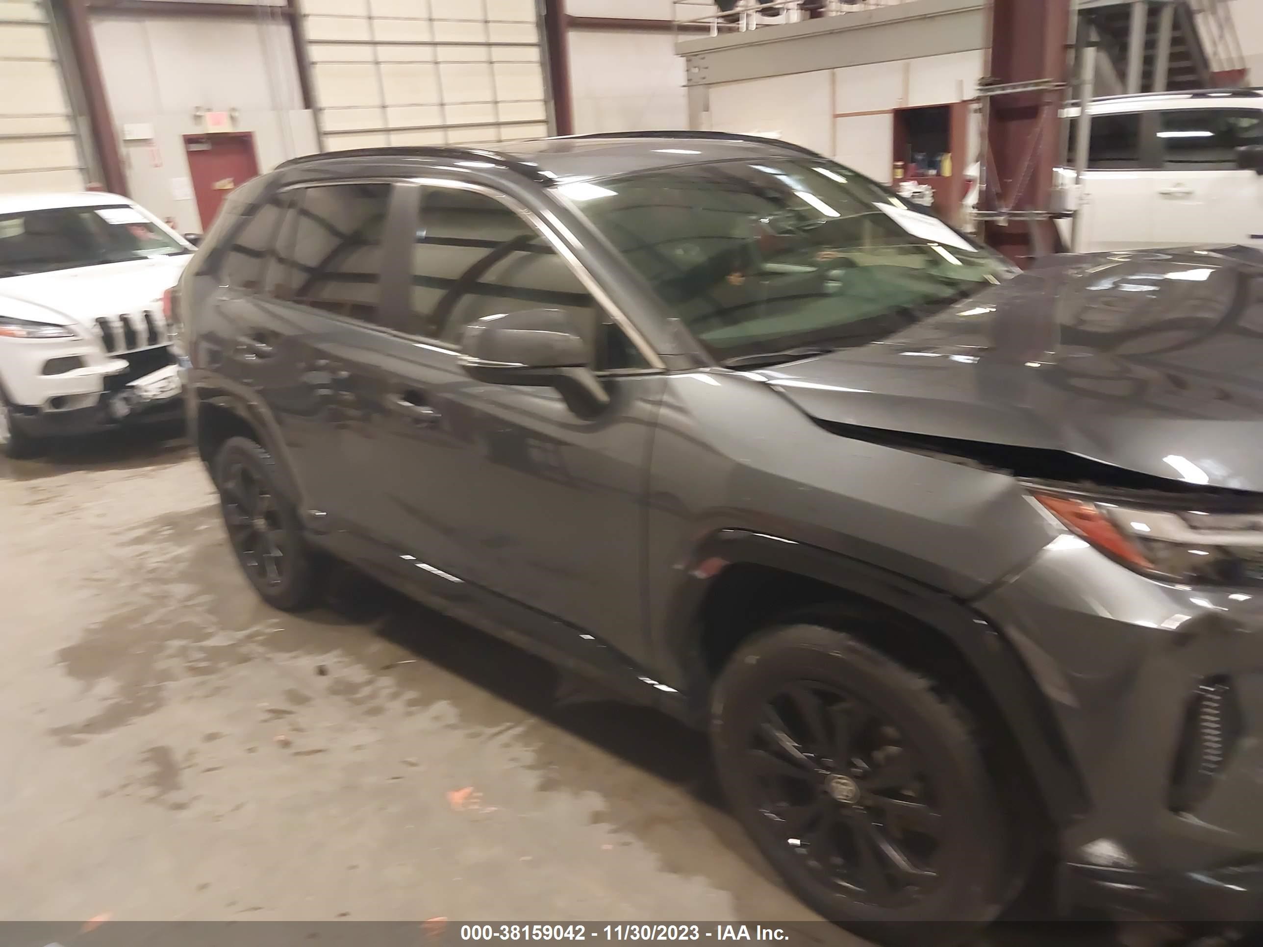 Photo 12 VIN: JTM16RFV0ND070821 - TOYOTA RAV 4 