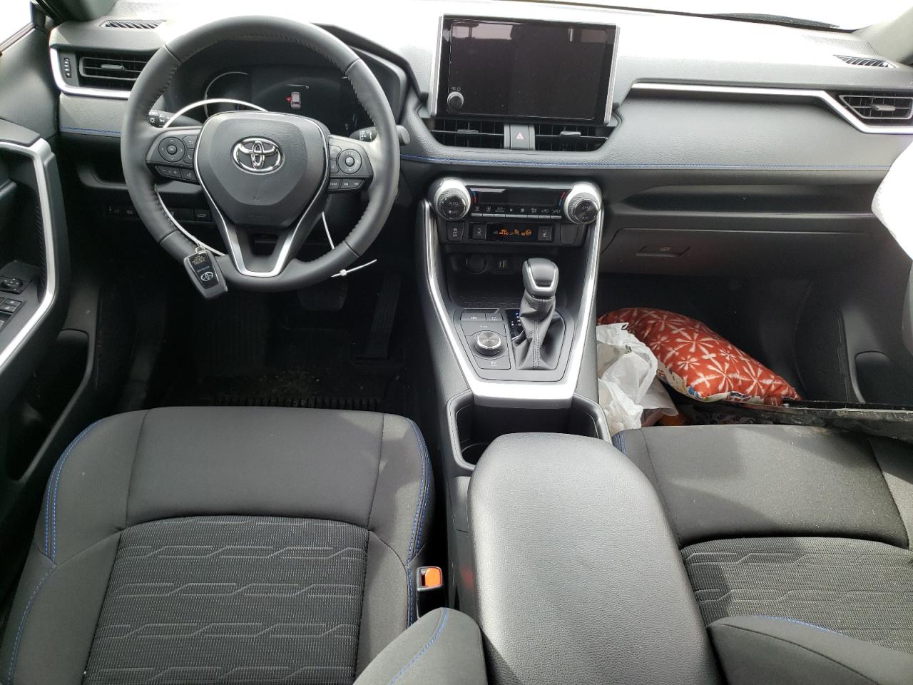 Photo 7 VIN: JTM16RFV6PD115635 - TOYOTA RAV 4 