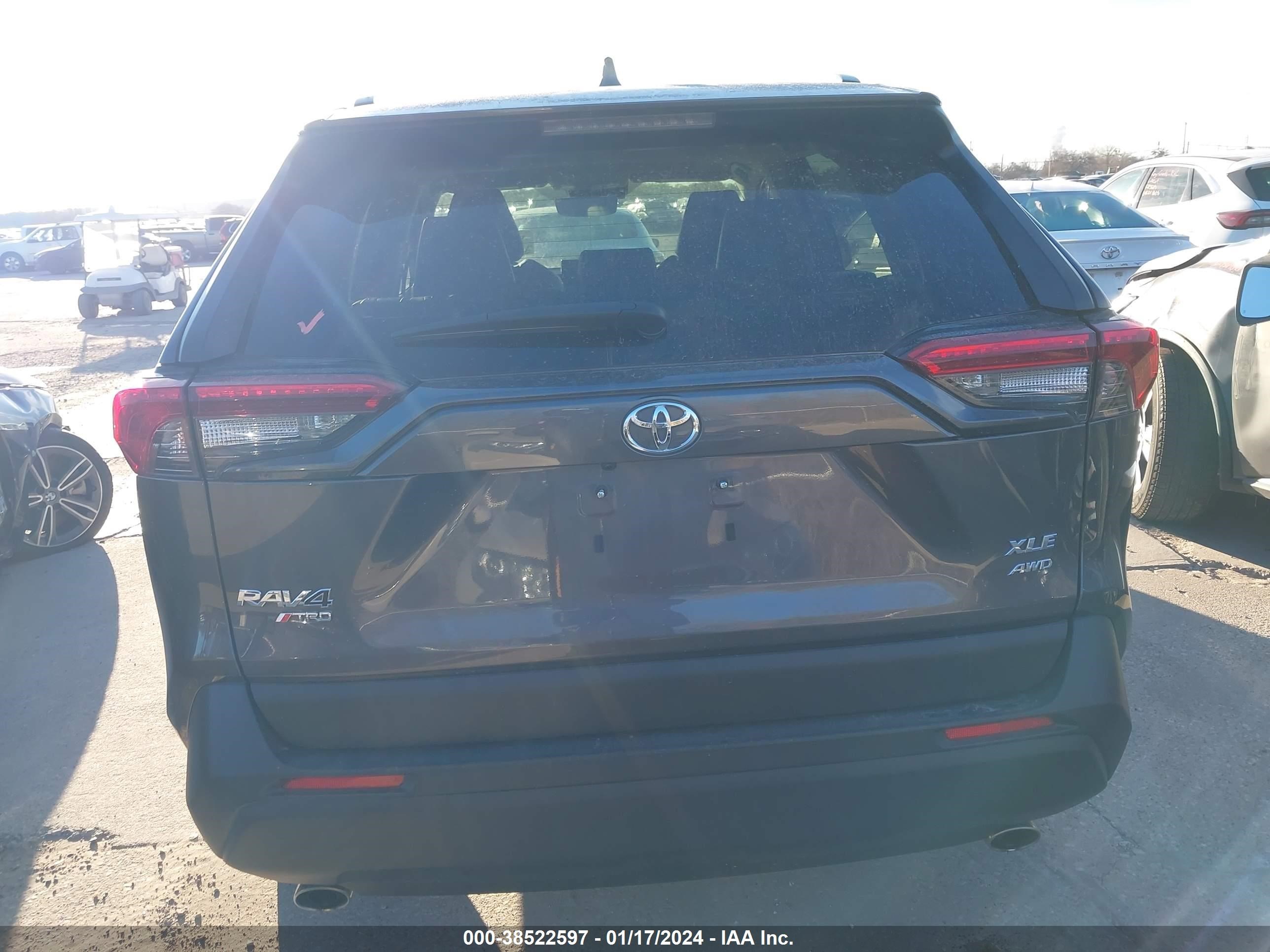 Photo 15 VIN: JTMA1RFV0MD069357 - TOYOTA RAV 4 