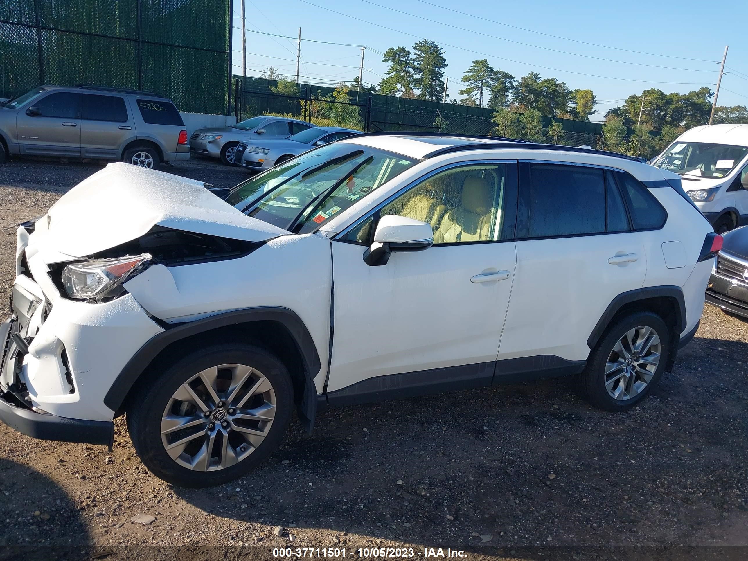 Photo 13 VIN: JTMA1RFV4KD002077 - TOYOTA RAV 4 