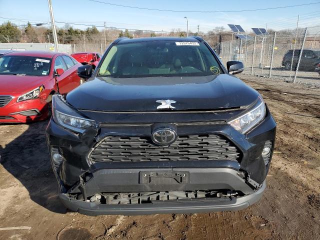 Photo 4 VIN: JTMA1RFV4KJ002078 - TOYOTA RAV4 XLE P 