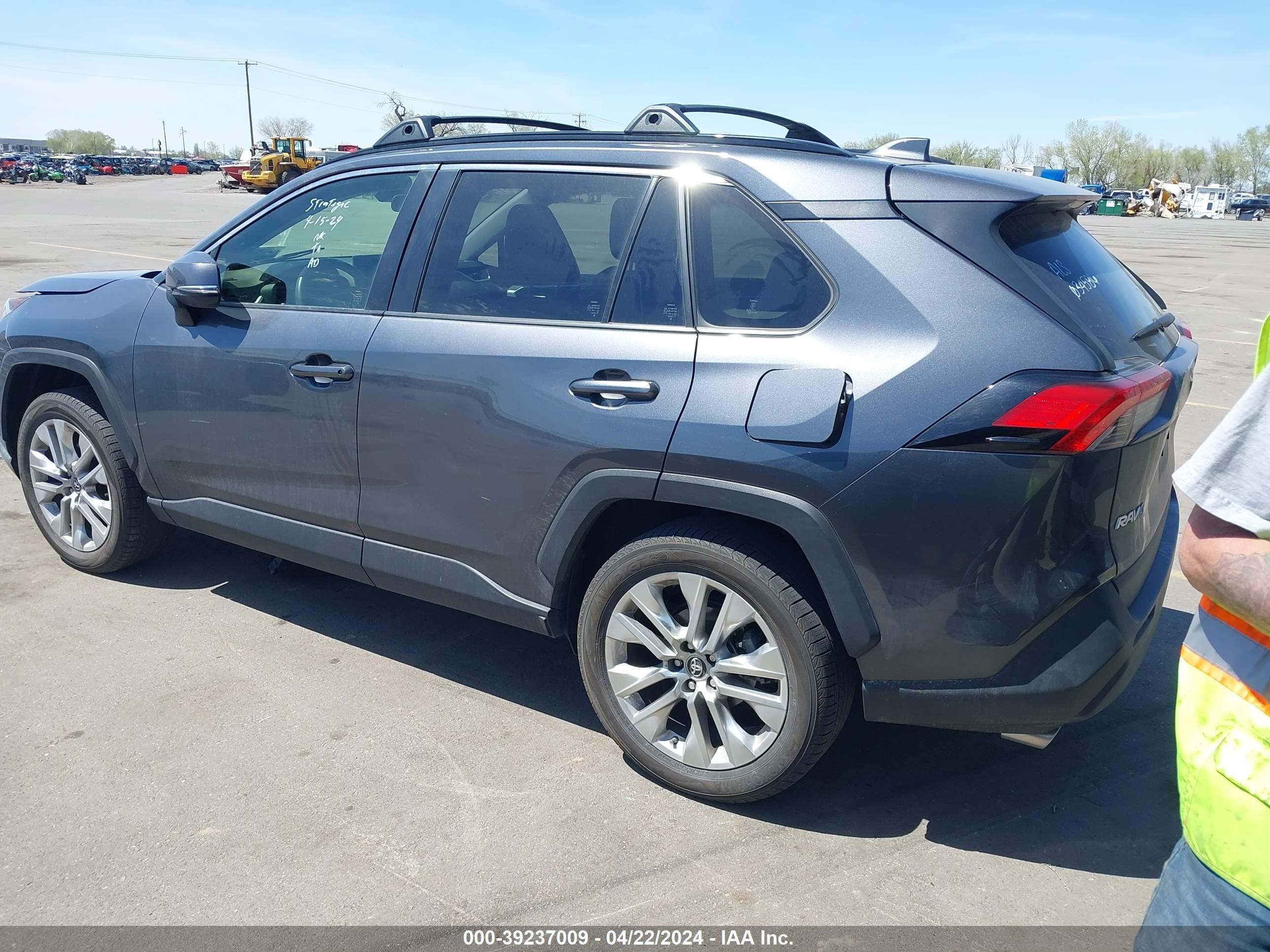 Photo 12 VIN: JTMA1RFV9KD034586 - TOYOTA RAV 4 