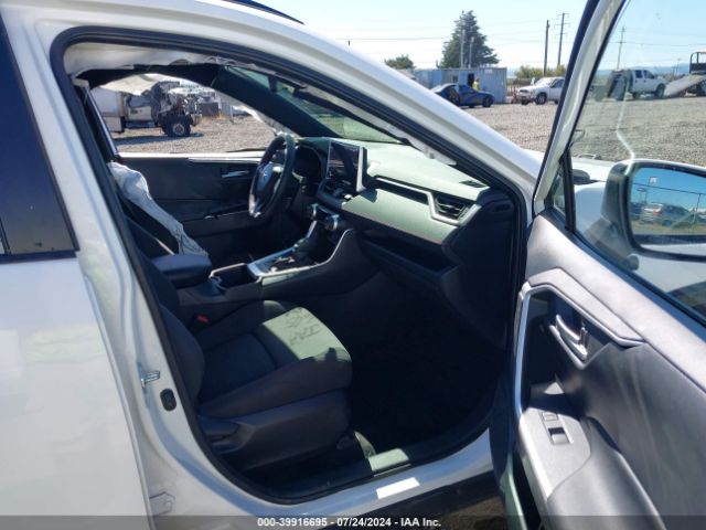 Photo 4 VIN: JTMAB3FVXPD123925 - TOYOTA RAV4 PRIME 