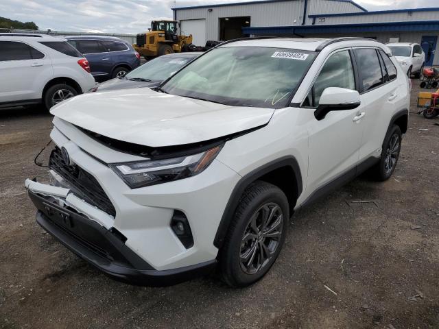 Photo 1 VIN: JTMB6RFV0ND526885 - TOYOTA RAV4 XLE P 