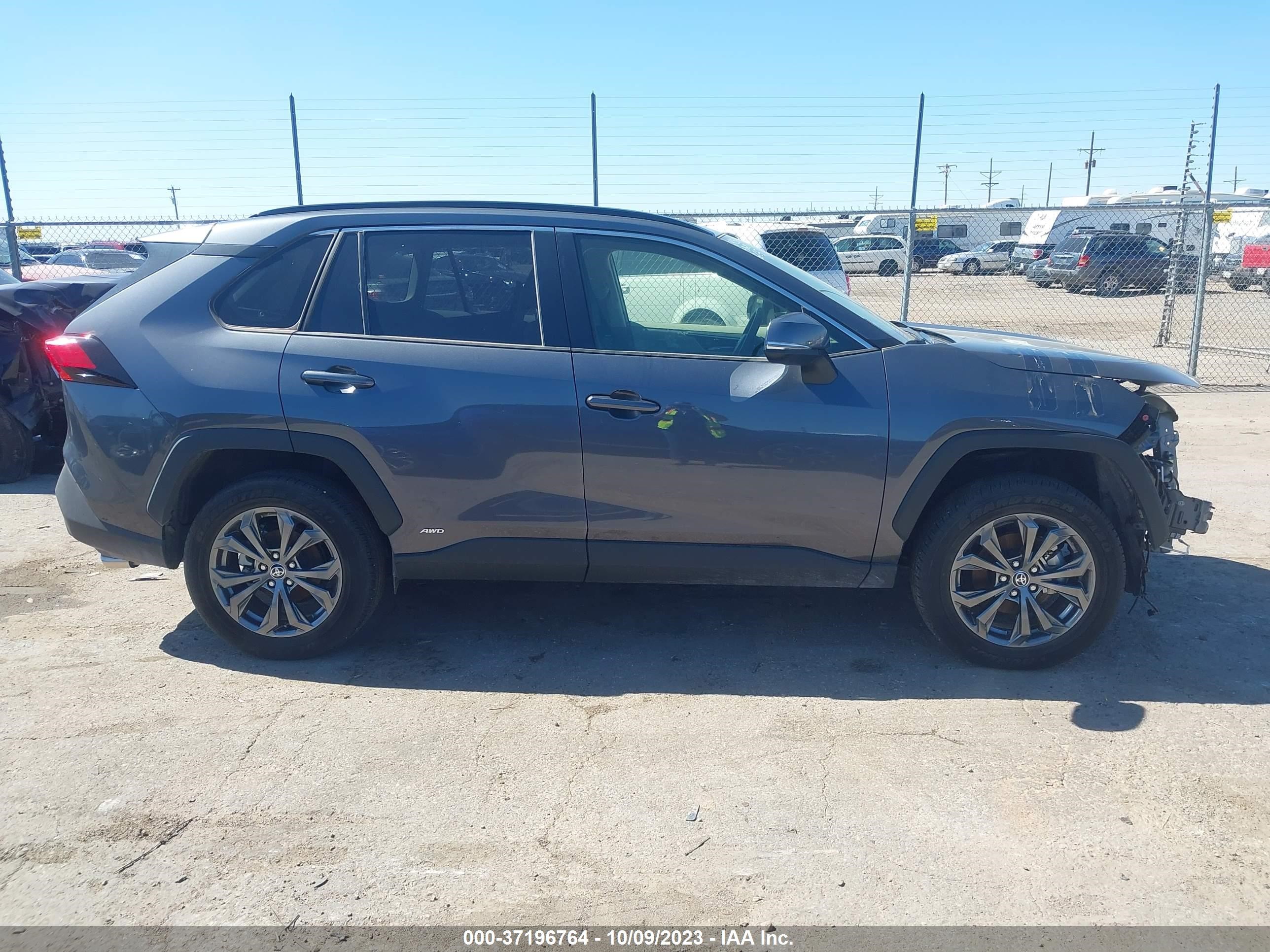 Photo 12 VIN: JTMB6RFV0PD079459 - TOYOTA RAV 4 