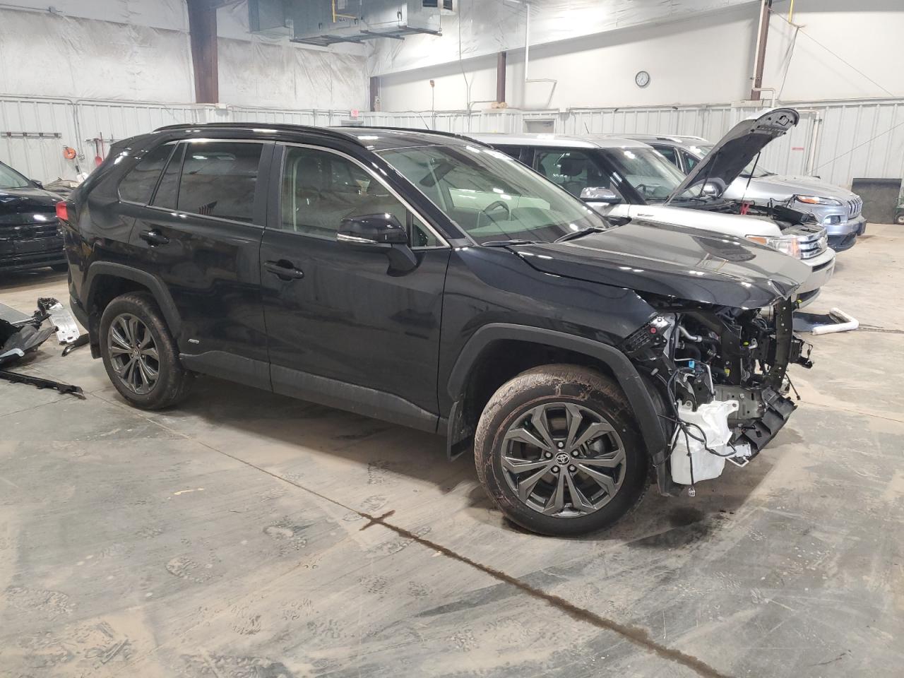 Photo 3 VIN: JTMB6RFV6PD110651 - TOYOTA RAV 4 