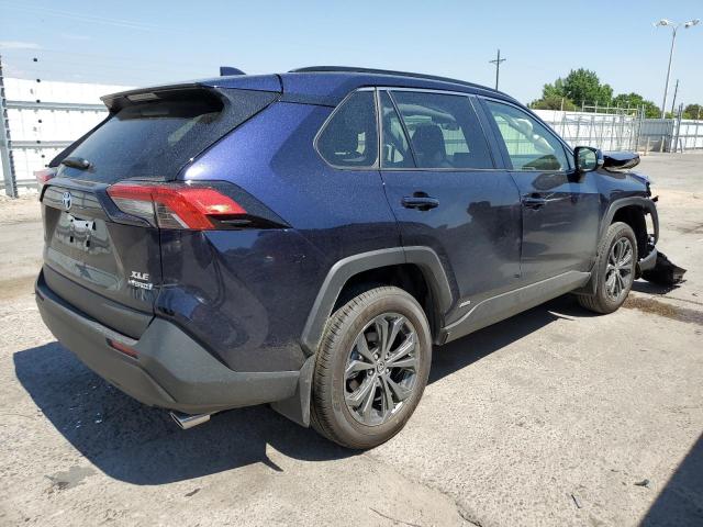 Photo 2 VIN: JTMB6RFV7RD137053 - TOYOTA RAV4 XLE P 